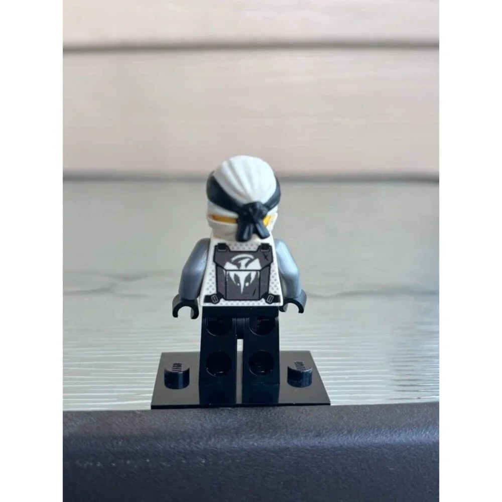 Lego Ninjago Dragon Master Zane Minifig